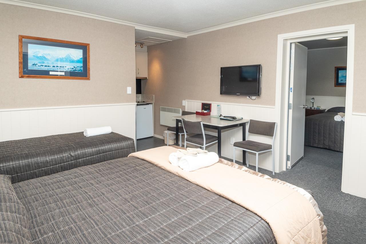 Te Anau Top 10 Holiday Park And Motels מראה חיצוני תמונה