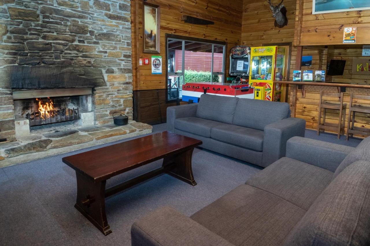 Te Anau Top 10 Holiday Park And Motels מראה חיצוני תמונה