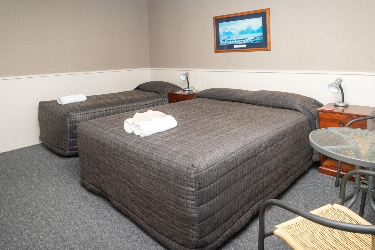 Te Anau Top 10 Holiday Park And Motels מראה חיצוני תמונה