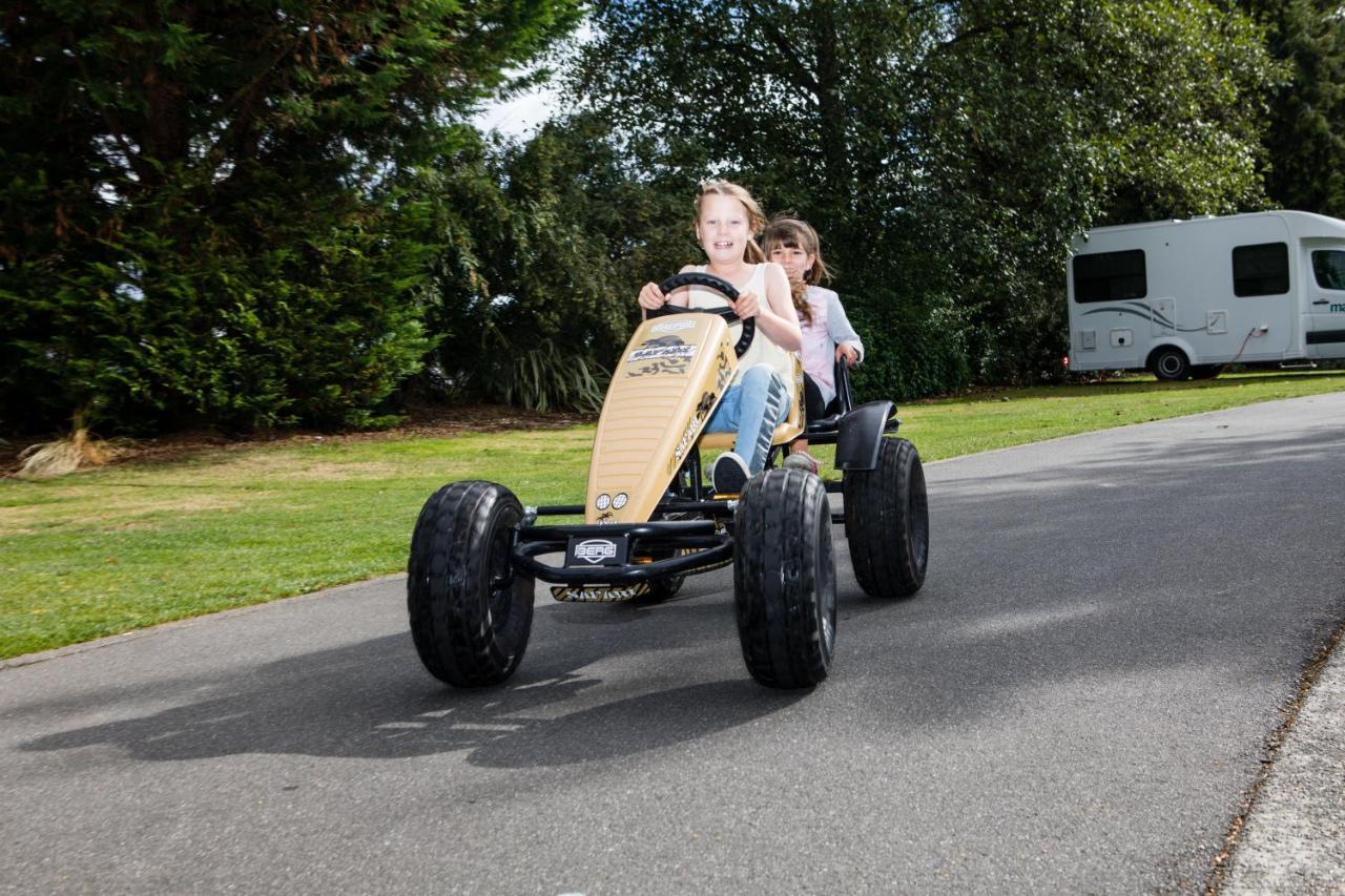 Te Anau Top 10 Holiday Park And Motels מראה חיצוני תמונה