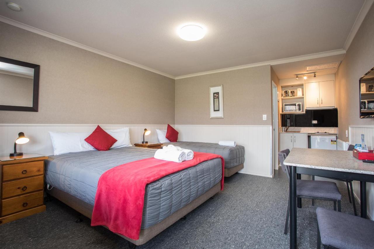 Te Anau Top 10 Holiday Park And Motels מראה חיצוני תמונה